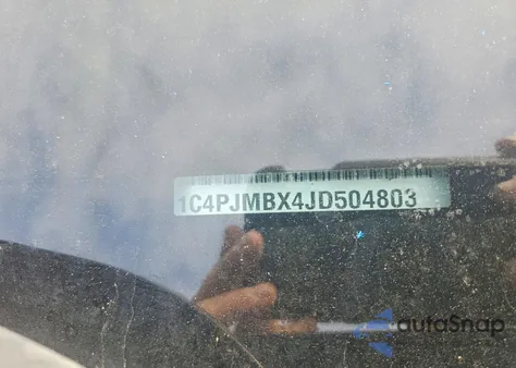 2018 Jeep Cherokee Trailhawk z USA, uszkodzony, nr VIN 1C4PJMBX4JD504803